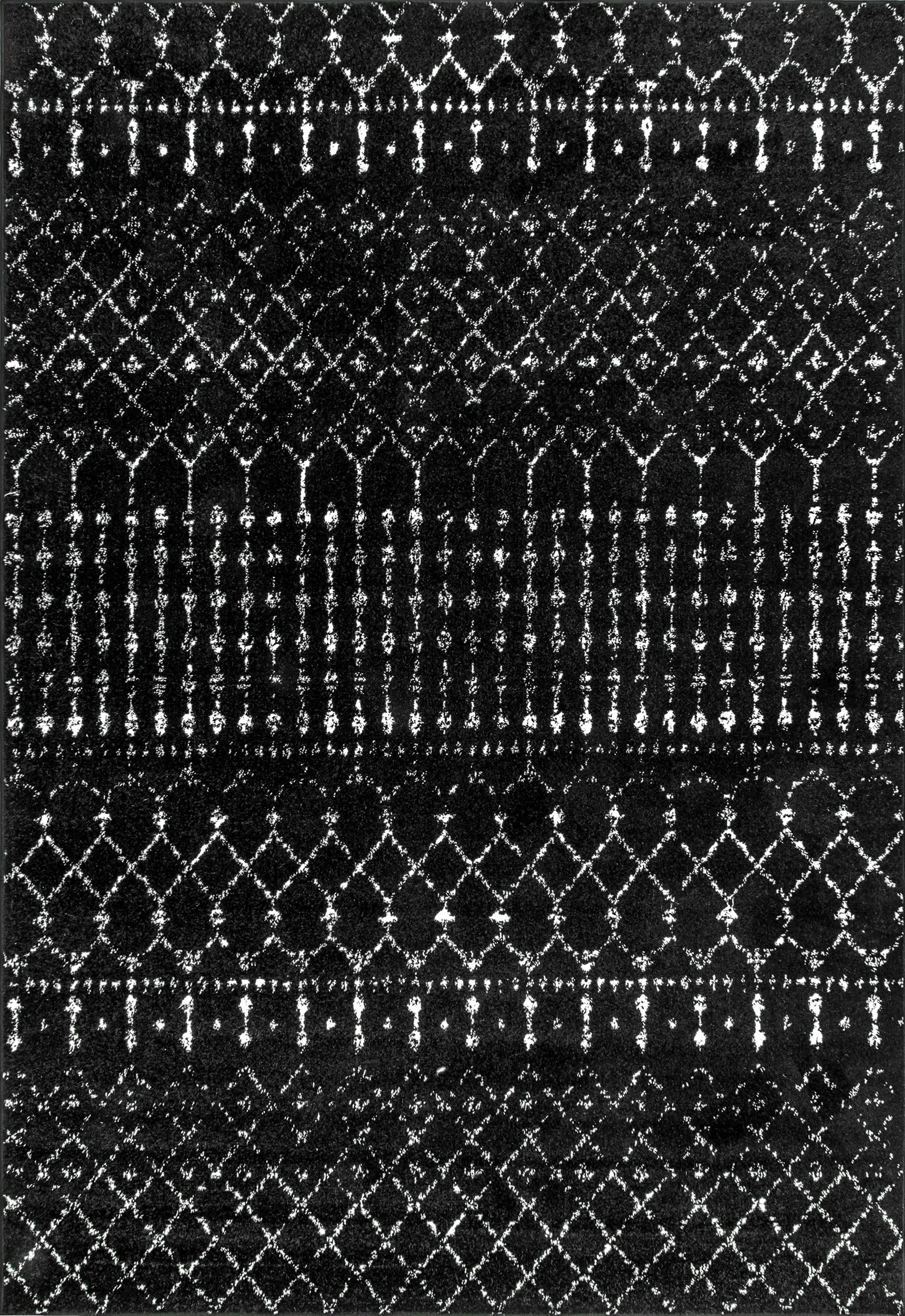 461793f8aed2d81af1f0fb4fbede44c7ab813aeb_53d99257-5cc4-4c21-81e6-63d9977dc541 Isolated view of Black and White Rectangle Moroccan Trellis Rug, showcasing its design
